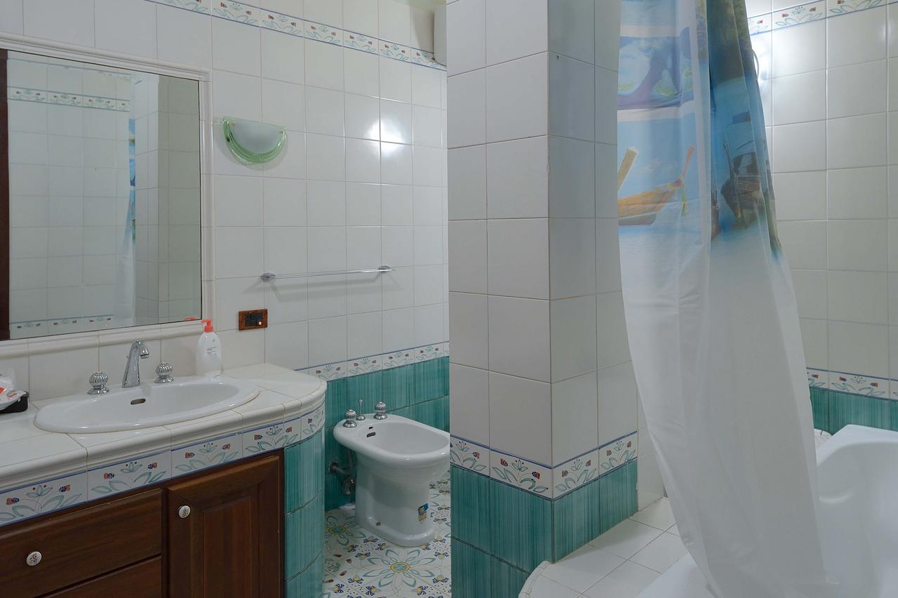 B&B Casa Augusto Luxury Сан-Леоне Экстерьер фото